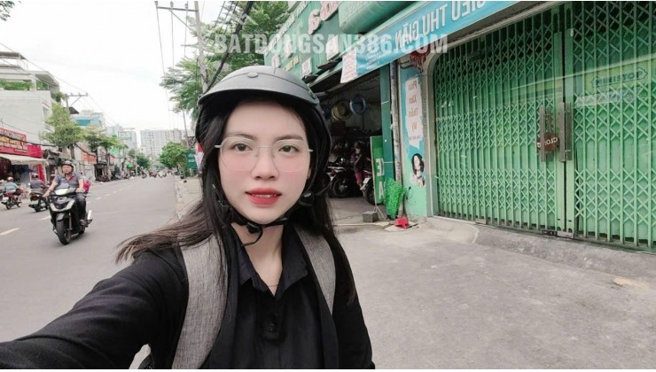 Hẻm ô tô 5m thông, nhà full nội thất ngay ĐH Công thương Tân Phú mà chỉ nhỉnh nhẹ 4Đ